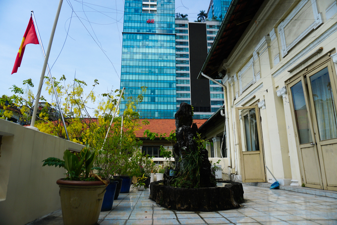 Kiến trúc tòa nhà 130 tuổi có nguy cơ bị phá bỏ ở Sài Gòn